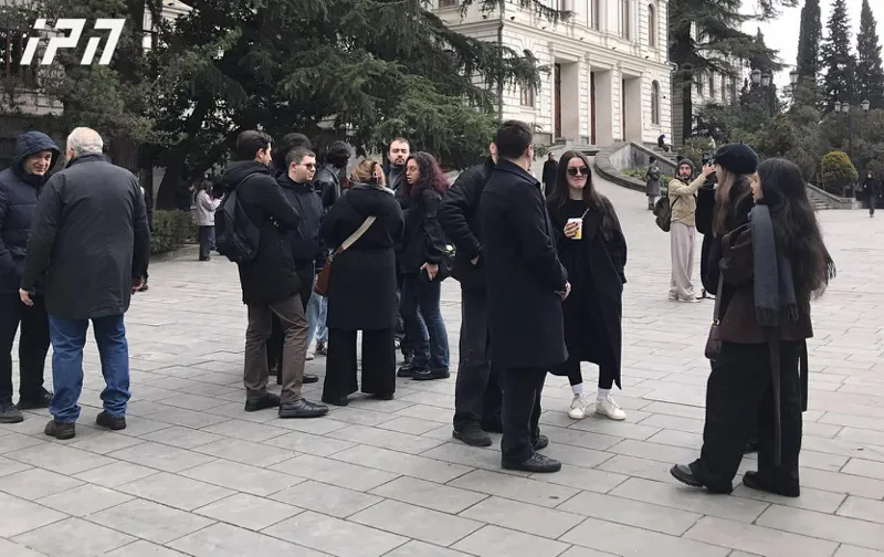 Students protest at TSU in parallel with the Academic Council meeting and demand to attend the session
