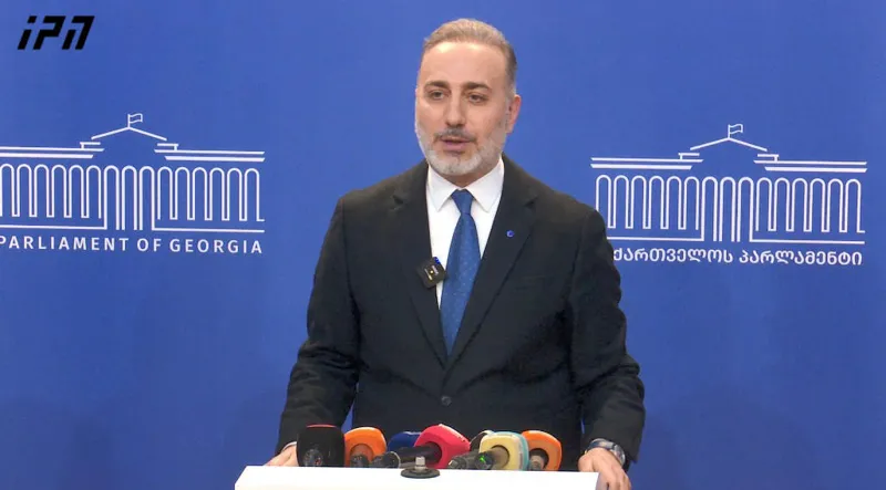 გიორგი შარაშიძე ქართულმა ოცნებამ შემოგვთავაზა პროპაგანდისტული პანელური დისკუსია და ეს არ გამოდგება ეს არ არის დებატები ეს მართლაც უბრალოდ რა შევუკვეთე...