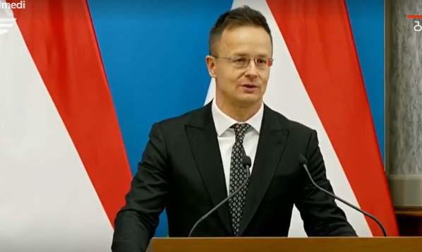 彼得·西亚尔托 - 欧盟正在犯一个大错误，当它认为应该与格鲁吉亚保持距离时，与格鲁吉亚进行密切对话比与乌克兰进行对话更有用。