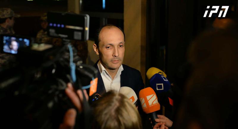 列万·达维塔什维利：我经常因为工作而不得不进行访问，我现在也有一个计划好的访问，我将在本周末返回。