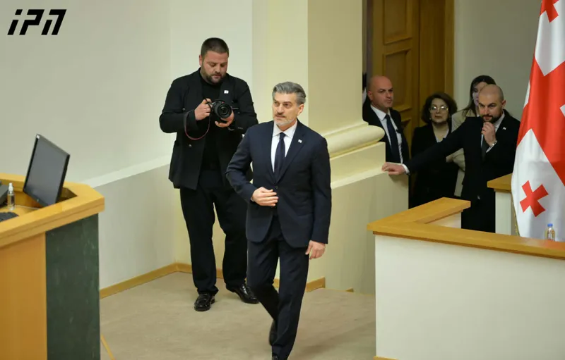Mikheil Kavelashvili delivering annual report in Parliament