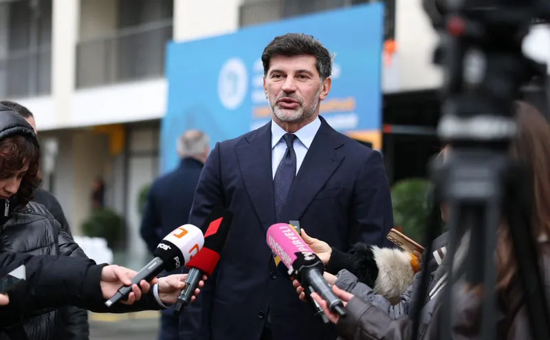 კახა კალაძე სისულელე გავიგეთ, რა უნდა ისწავლოს 2 დღით ჩამოსულმა? შეისწავლეს ალბათ ქართული სამზარეულო, ღვინო