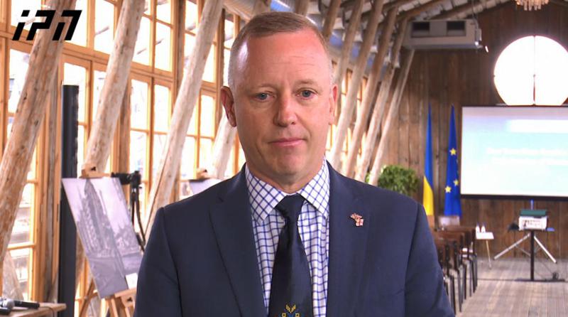 英国大使：伊利亚二世的无与伦比的服务对格鲁吉亚人民的生活以及格鲁吉亚独立国家的形成产生了不可估量的影响。