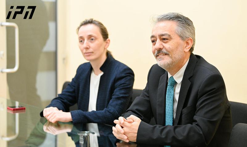 以色列大使：第比利斯的Mtatsminda Tower用伊朗国旗颜色照明不是对伊朗人民的姿态；它是对伊朗政权的姿态，因为它标志着该政权47周年——这在看到伊朗发生的事情后是错误的。