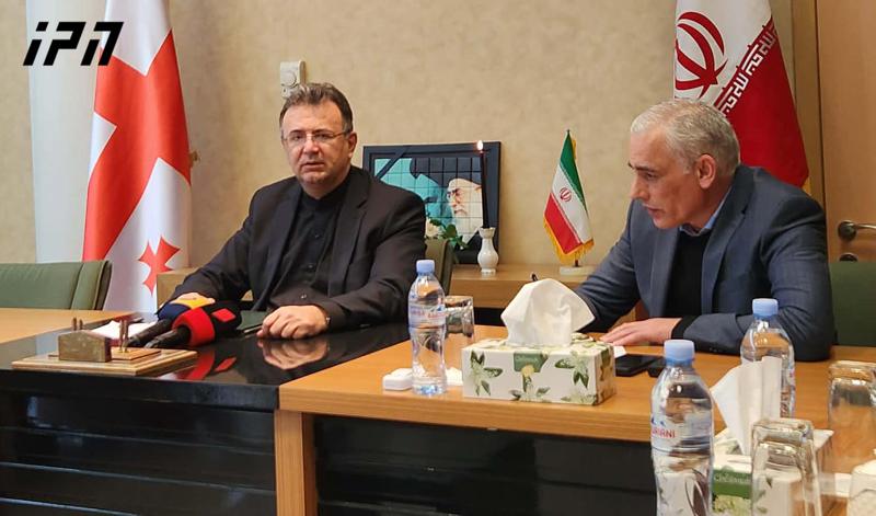 驻格鲁吉亚伊朗大使——伊朗不是一个可以被视为弱小的国家，或很容易被视为一个很快就会被战争击垮的国家——特朗普发现自己陷入了一场无休止的战争。