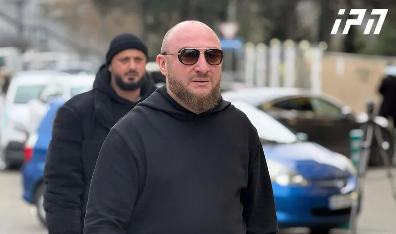 თბილისის საქალაქო სასამართლოში, სადაც ლევან ჯანგველაძის საქმეზე სასამართლო პროცესი მიმდინარეობს, სამართალდამცავების საგანგებო მობილიზებაა სხდომაზე ჯან...