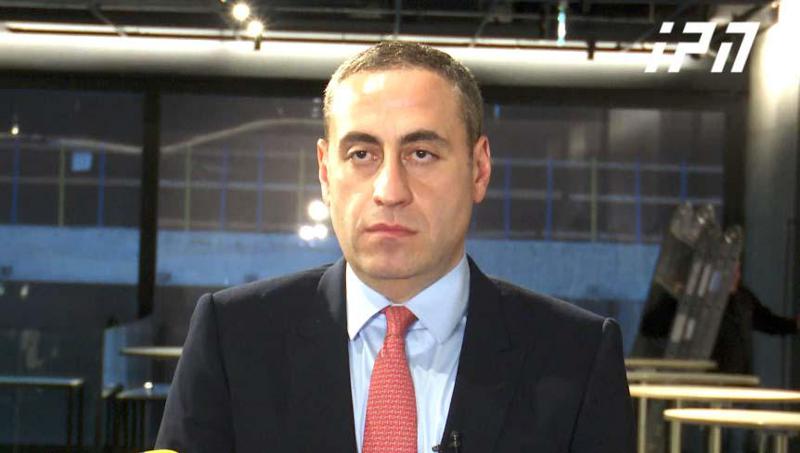 Giorgi Vashadze - 附近有战争，一个有国家意识的政府应该如何应对这一威胁？它应该做的第一件事是团结国家——他们告诉我们有战争的威胁，如果是这样，我们必须团结起来面对它。