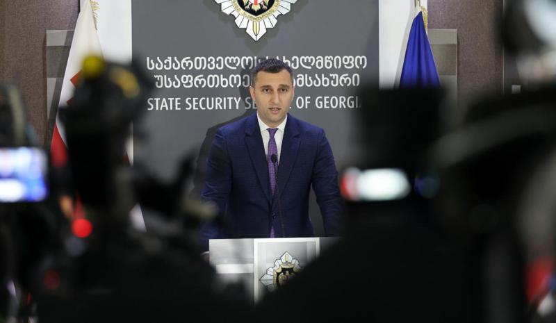国家安全局 - 5人已被逮捕，他们在2024-2026年间不诚实地每天为多达14,451名施粥所受益者提供服务，并欺诈性地挪用了从地方区行政部门收到的3,529,000格鲁吉亚拉里。