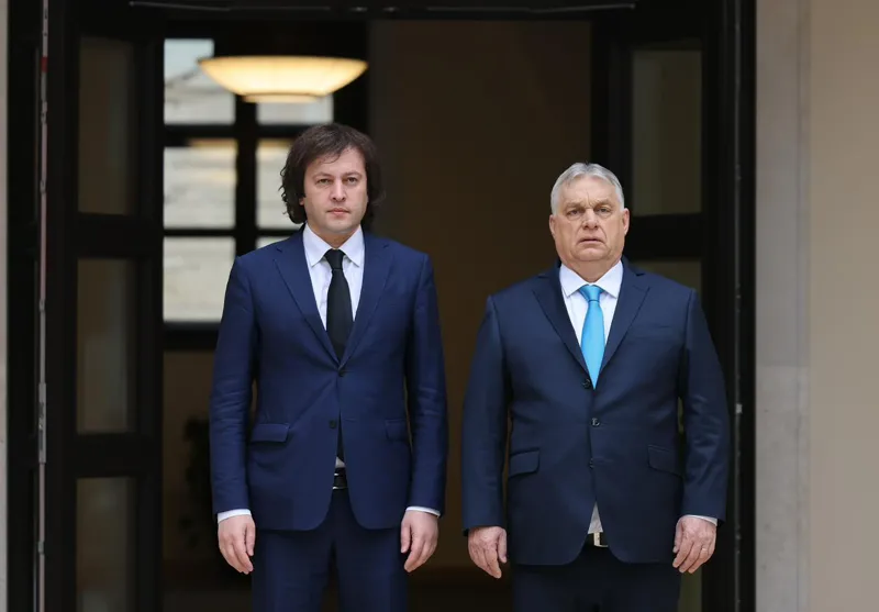 ირაკლი კობახიძე ვიზიტით უნგრეთში იმყოფება, სადაც მონაწილეობას მიიღებს კონსერვატიული პოლიტიკური ქმედების კონფერენციაში.