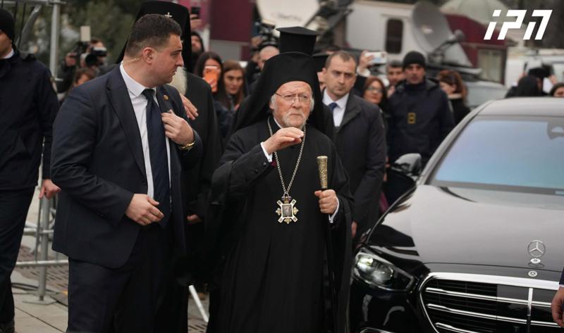 根据俄罗斯情报，君士坦丁堡大主教巴塞洛缪正在试图加强他在格鲁吉亚东正教会的影响，并支持两个主教职位的候选人。