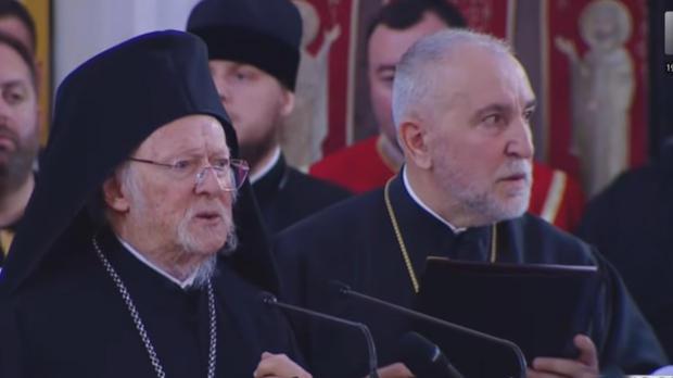 普世牧首：我们怎么会不为伊利亚二世的离去而哭泣呢——或许没有其他值得尊敬的天主教徒首领像这位永垂不朽的牧首那样，将他的名字如此紧密地与格鲁吉亚、教会、国家和国家地位联系在一起。