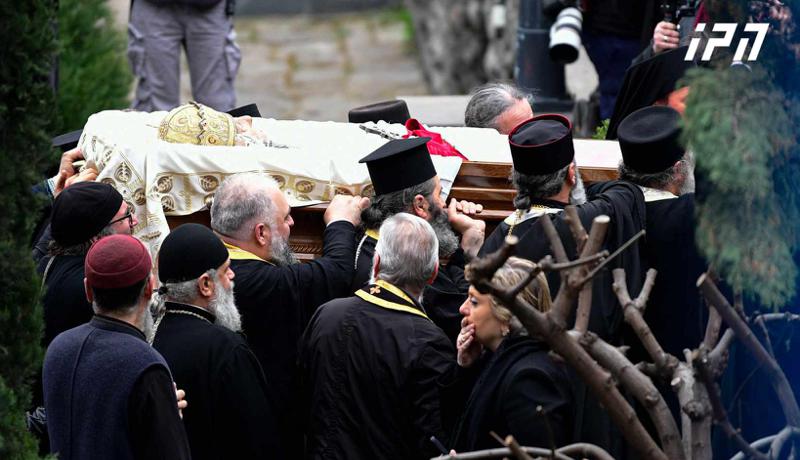 伊利亚二世牧首已被转移到锡奥尼大教堂。