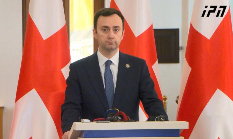 Levan Makhashvili 关于莫斯科机制专家 - 我 不知道她是如何理解谨慎的建议的，她几乎抄袭了我们政治激进分子所说的一切 – 她为什么来这里？她本可以写下来然后发送。