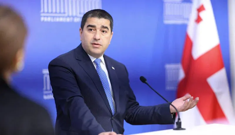 შალვა პაპუაშვილი სამწუხაროდ, ამერიკელ ინვესტორებში ანაკლიის პორტის პროექტთან დაკავშირებით ინტერესი ვერ გამოვიჩინეთ.