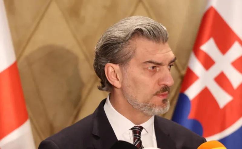 米克海尔·卡维拉什维利 关于美国：我们强烈希望这个过程被重置；它也是他们的愿望，而且这已经变得明显。