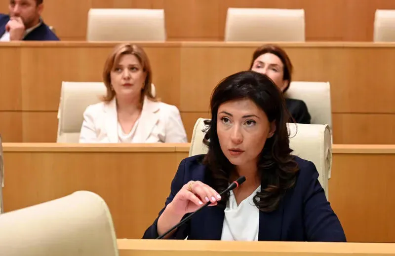 ტატა ხვედელიანი უმრავლესობას საქართველოში არიან ოჯახები, რომელთათვისაც სააღდგომოდ კვერცხის ყიდვაც კი პრობლემად იქცა. ბოდიში, მაგრამ ვისთვის ზრდით ამ ე...