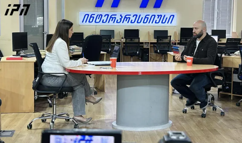Berdia Sichinava: Juansher Burchuladze is being punished because he stole more than was permitted, and now he is not returning the money, while Mamuka Mdinaradze’s luck is this: in the morning you are appointed a general, and in the evening you are turned into a coordinator and locked in a two-room office in the Government Chancellery