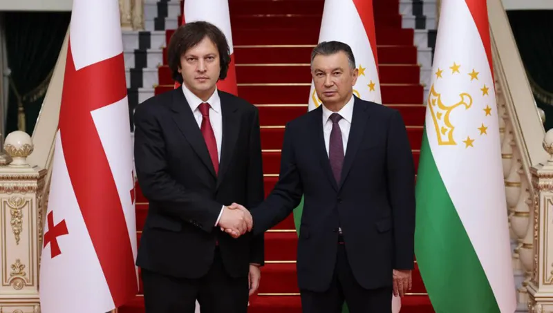 Irakli Kobakhidze meets with Prime Minister of Tajikistan