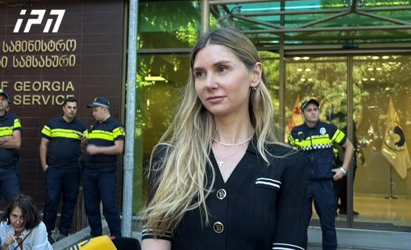 Tina Bokuchava - We have seen violence in the parliament hall from the strong-armed "pawns" of the Ivanishvili regime many times - a person who commits violence against a colleague must be held accountable, impunity normalizes violence