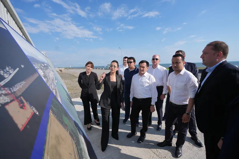 Uzbek Ministers visiting Georgia inspected construction works of the Anaklia Deep-Sea Port and Poti Port infrastructure