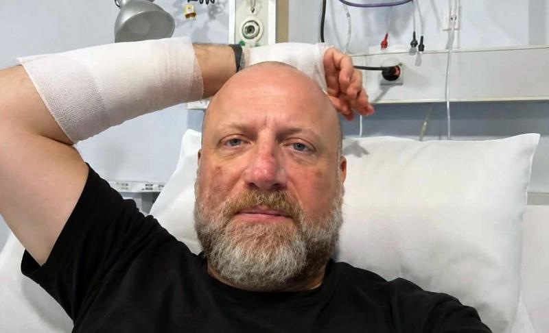 祖拉·贾帕里泽在骑滑板车时被汽车撞击后遭受脑震荡