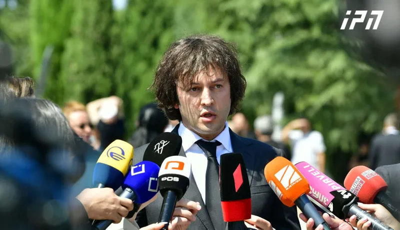 Prime Minister - Antsukhelidze is a hero who sacrificed himself for his homeland - Saakashvili came out and connected Antsukhelidze's heroism to himself, saying shameful words, as if he was being forced to curse Saakashvili or something like that