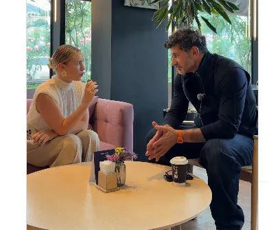 Kakha Kaladze on interview with Russian-speaking blogger - I was attending the municipality's work, then I went into a cafe to buy coffee and accidentally met this woman, she told me that she was doing a story about Tbilisi and asked me questions - I don't see a problem with that
