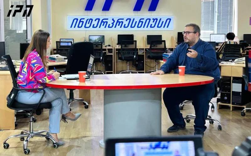 列万·洛尔特基帕尼泽：科巴  希泽的言论令人震惊——国家是否依赖于俄罗斯游客在查克维市场购买奶酪并租公寓？这不能允许导致国家出现衰退、灾难和贫困。