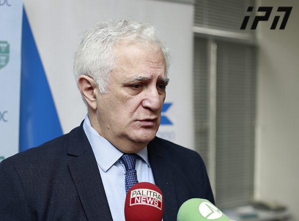 ამირან გამყრელიძის განცხადებით, იტალიიდან ჩამოსული საქართველოს მოქალაქეებიდან ტემპერატურა 7 პირს დაუფიქსირდა, რის გამოც ისინი სტაციონარში გადაიყვანეს