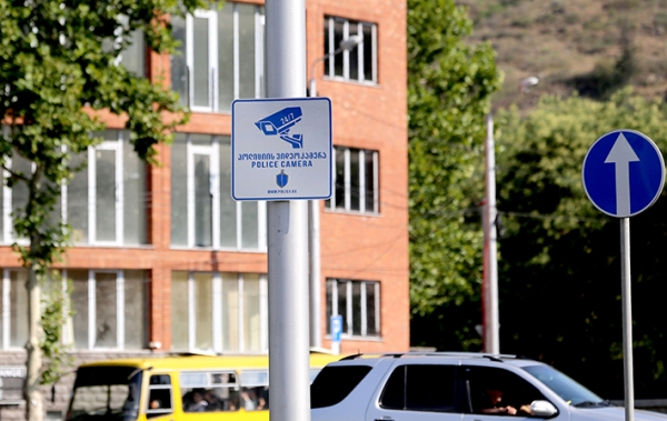 ტრანსპორტისა და გზების ასოციაცია - უმეტეს მუნიციპალიტეტში ვიდეოკამერები დარღვევაზე არ რეაგირებს