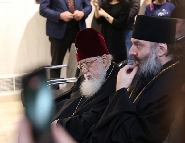 მეუფე შიო პატრიარქს - დამსახურებულად მოიპოვეთ ხალხის სიყვარული და ნდობა, თქვენ გისმენენ და ანგარიშს გიწევენ მთელ მსოფლიოში