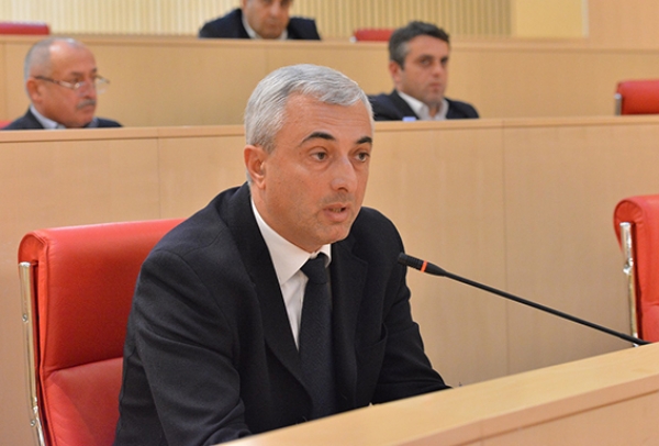 კობა ნარჩემაშვილის განცხადებით, თუ ხელისუფლება საგანგებო მდგომარეობას გამოაცხადებს, ფრაქცია „დამოუკიდებელი დეპუტატები“ მხარს დაუჭერს