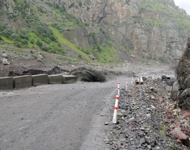 National Environment Agency: At this time, the risk level in the Devdoraki Valley is minimal - water levels have returned to normal, and flash floods and mudflow processes are no longer observed -  A recommendation to reopen the road has been issued