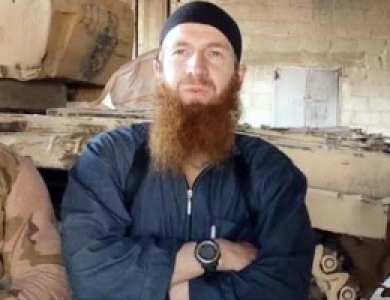 The Emir is Dead, Hail to the Emir