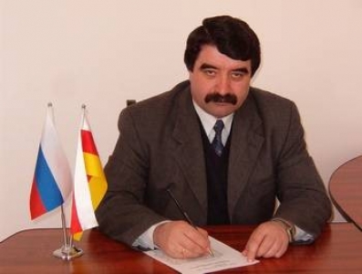 От коронавируса умер Борис Чочиев