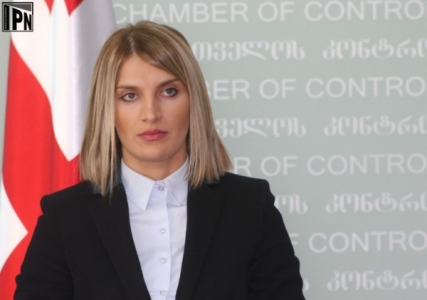 ნათია მოგელაძე - თუ დამიბარებენ, მივალ არალეგიტიმურ პარლამენტში, ჩამოლაბორანტებულ მოქალაქე თეა წულუკიანთან, რომ ავუხდინო მრავალწლიანი ქართული ოცნება და მივცე ჩემთან პირისპირ გასაუბრების შესაძლებლობა