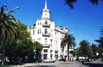 В Сухуми в результате взрыва пострадал один человек