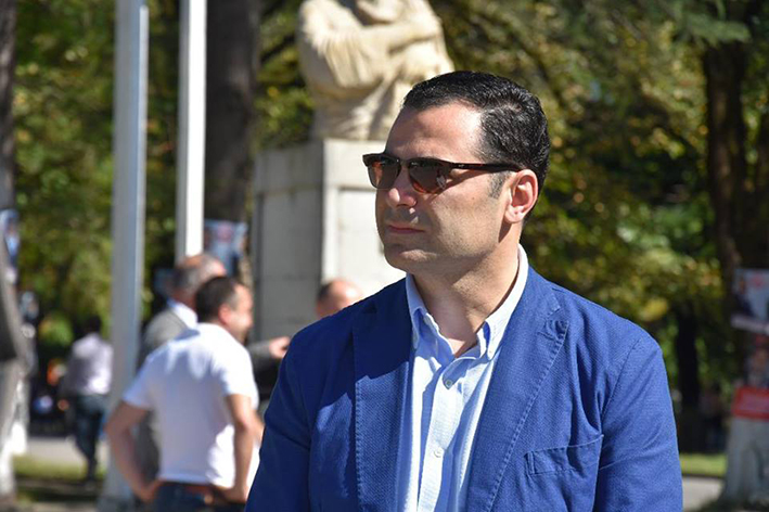 სამეგრელო-ზემო სვანეთის გუბერნატორის ადმინისტრაცია - ალექსანდრე მოწერელიას საწვავის გამოყენების ლიმიტისთვის არა თუ არ გადაუჭარბებია, ლიმიტის ნახევარს ხარჯავს