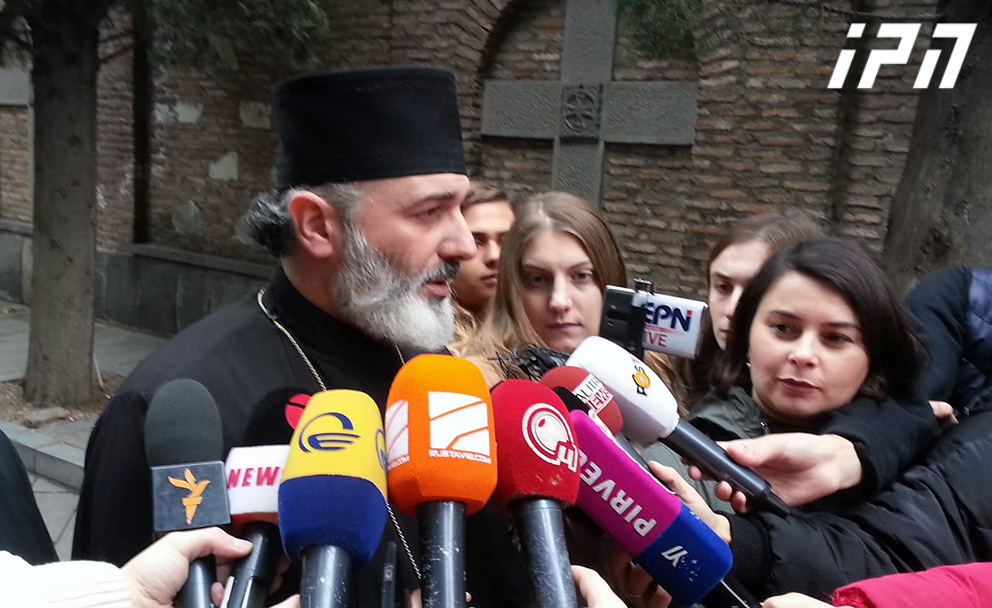 დეკანოზი ანდრია ჯაღმაიძე - დავიწყეთ მსჯელობა, იყოს გარკვეული საკანონმდებლო რეგულაციები, რომ მეტი ლეგიტიმაცია ჰქონდეს საკონსტიტუციო სასამართლოს გადაწყვეტილების მიღებას