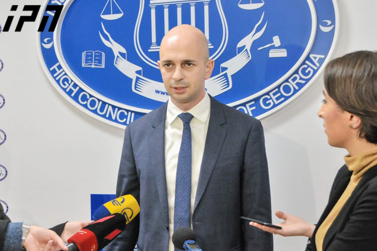 გიორგი მიქაუტაძე უზენაესი სასამართლოს მოსამართლეების არჩევის პროცესზე - საბოლოო ჯამში, ვფიქრობ, რომ შეფასებები არის დადებითი, როგორც ქვეყნის შიგნით, ასევე ქვეყნის გარეთ
