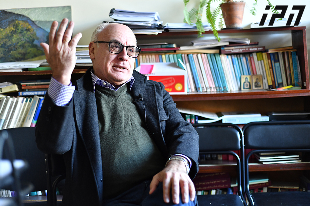 რამაზ საყვარელიძე - მმართველი გუნდი ნიჩაბ-ნიჩაბ ითხრის სამარეს