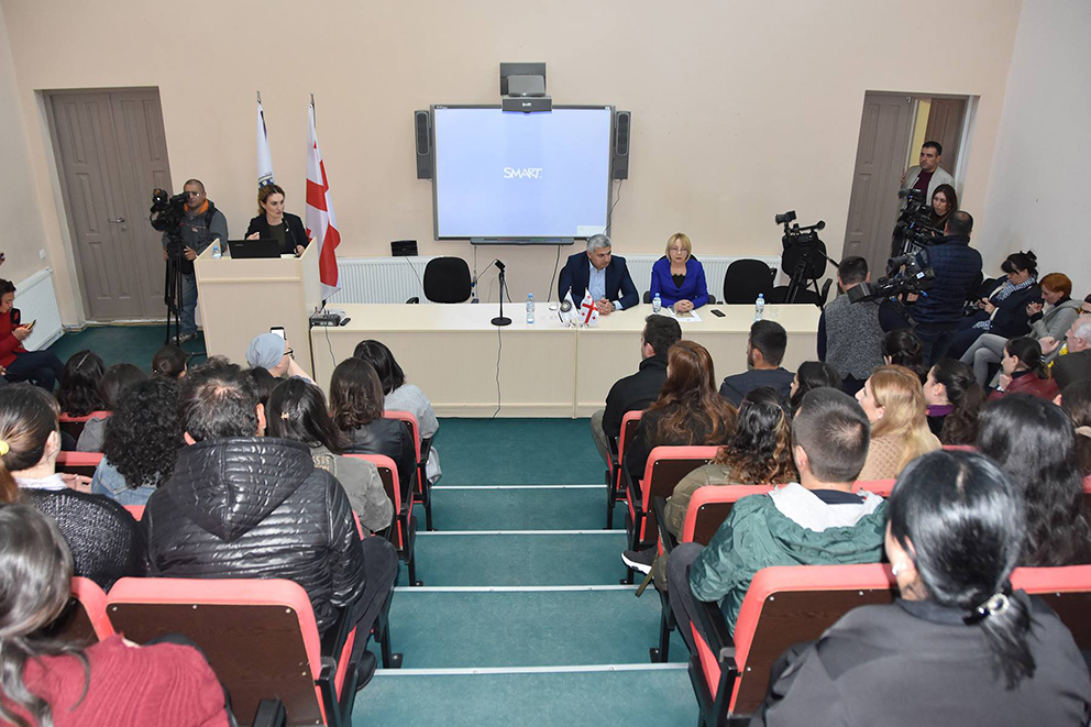 ქეთევან ციხელაშვილი გორის უნივერსიტეტში სტუდენტებს შეხვდა