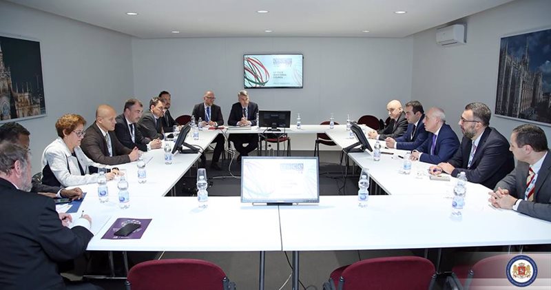დავით ზალკალიანი ჟენევის მოლაპარაკებების თანათავმჯდომარეებს შეხვდა