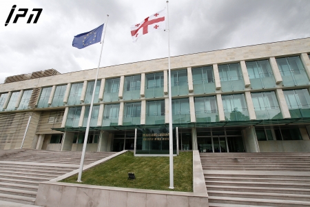 State Security Service detains lawyer for attempted fraud