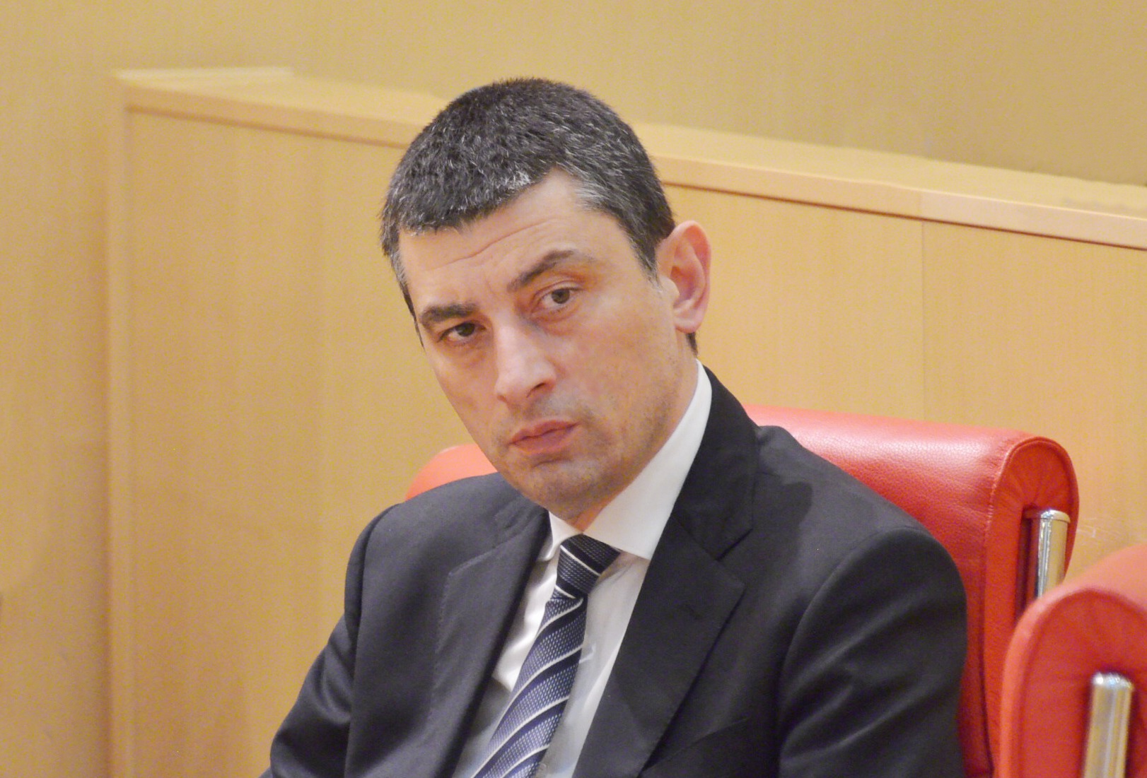 გიორგი გახარია ხორავას ქუჩაზე მომხდარი მკვლელობის საქმეზე შექმნილ საგამოძიებო კომისიასთან დაკავშირებით „ევროპულ საქართველოს“ სამი შეკითხვით მიმართავს