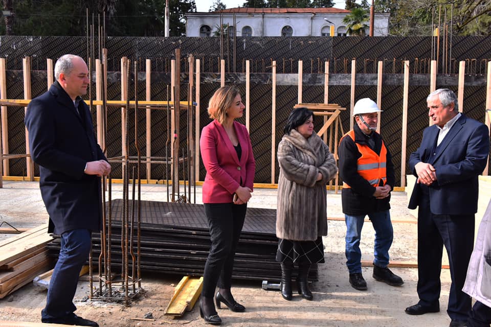 განათლების სამინისტრო სამეგრელოს რეგიონში 20-ზე მეტ საჯარო სკოლაში სხვადასხვა ინფრასტრუქტურულ სამუშაოს განახორციელებს