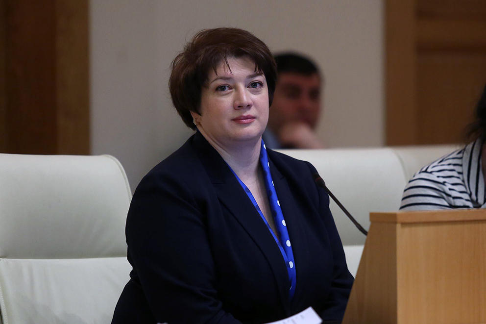 მაია ცქიტიშვილი მამუკა ხაზარაძის საპასუხოდ - არ ვარ ნამყოფი ანაკლიაში, მაგრამ არ მგონია, რომ ეს ხელს უშლის პროექტის წარმატებულად განხორციელებას