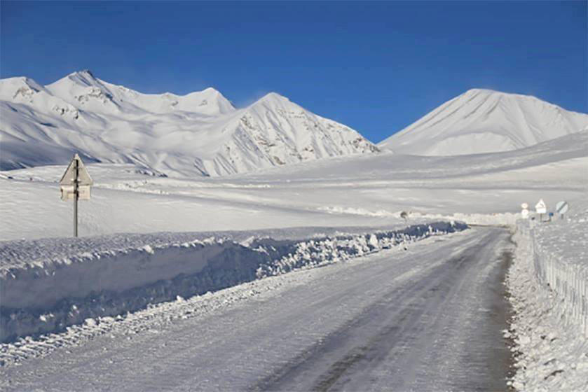 Traffic restored for passenger cars on Paravani Pass