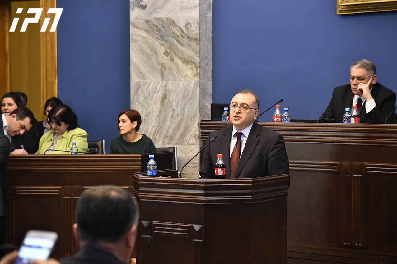 კობა გვენეტაძე დეპუტატებს - „თიბისისთან“ დაკავშირებული საკითხის ასეთ სიტუაციაში განხილვა, არ არის მართებული