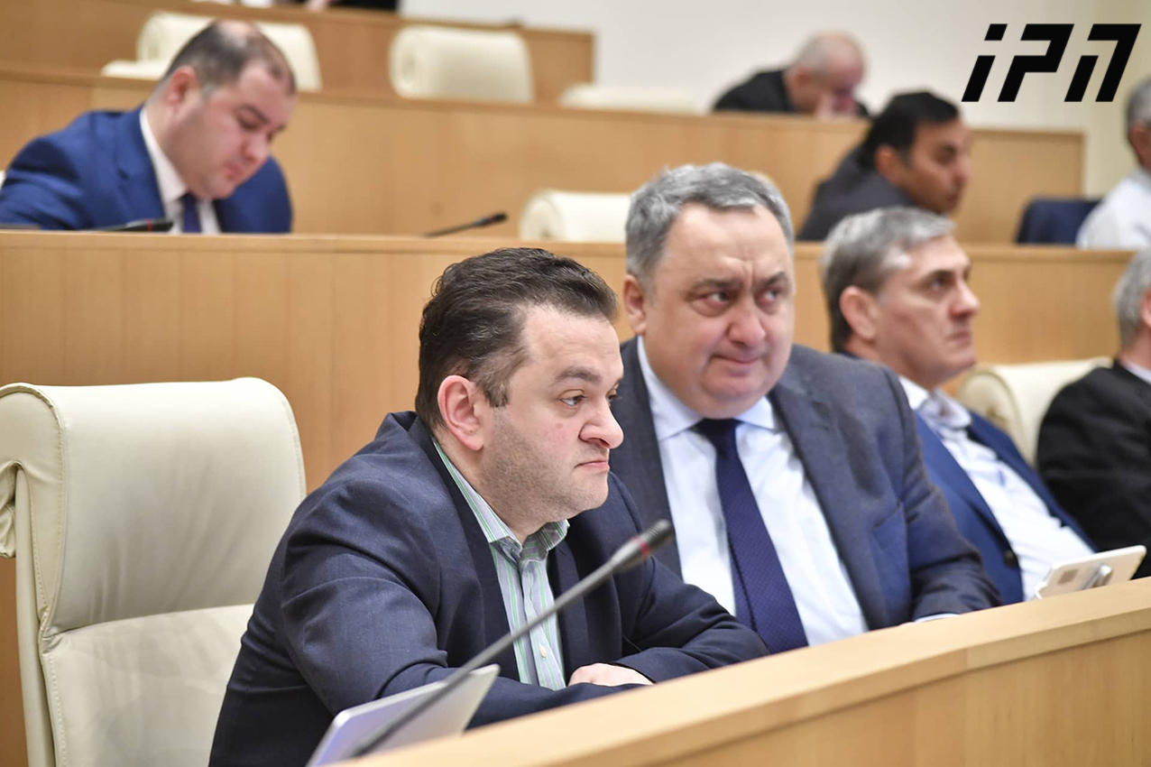 გედევან ფოფხაძე დაჩი ბერაიაზე - გამოვიდეს გარეთ, ფეხებზე მკიდია, დავბრიდავ მაგ ნაბიჭვარს